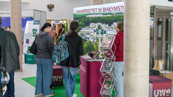 Pespektywy 2025 na UwB
