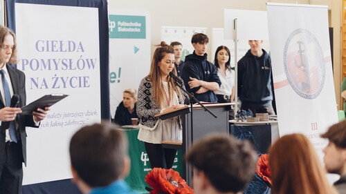 Uniwersytet w Białymstoku spotyka się z uczniami podczas XXIV Giełdy Pomysłów na Życie w Łomży